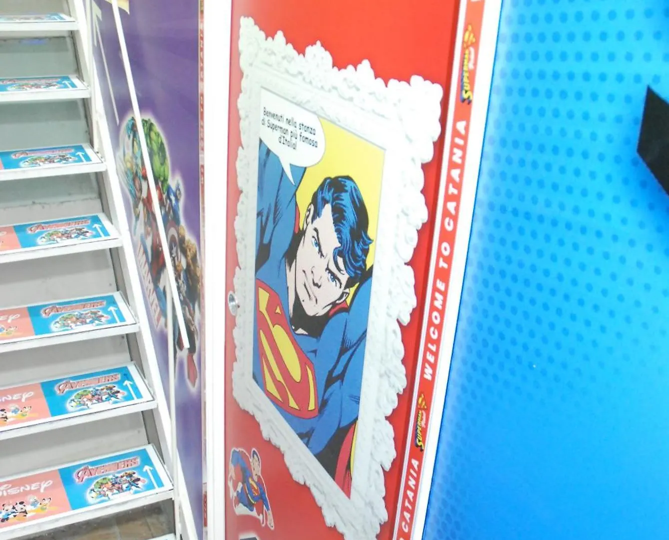 Apartmán Superman Point Airport CTA 0*, Katánie